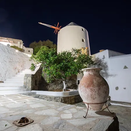 Apostolis Windmill Psarou (Mykonos)